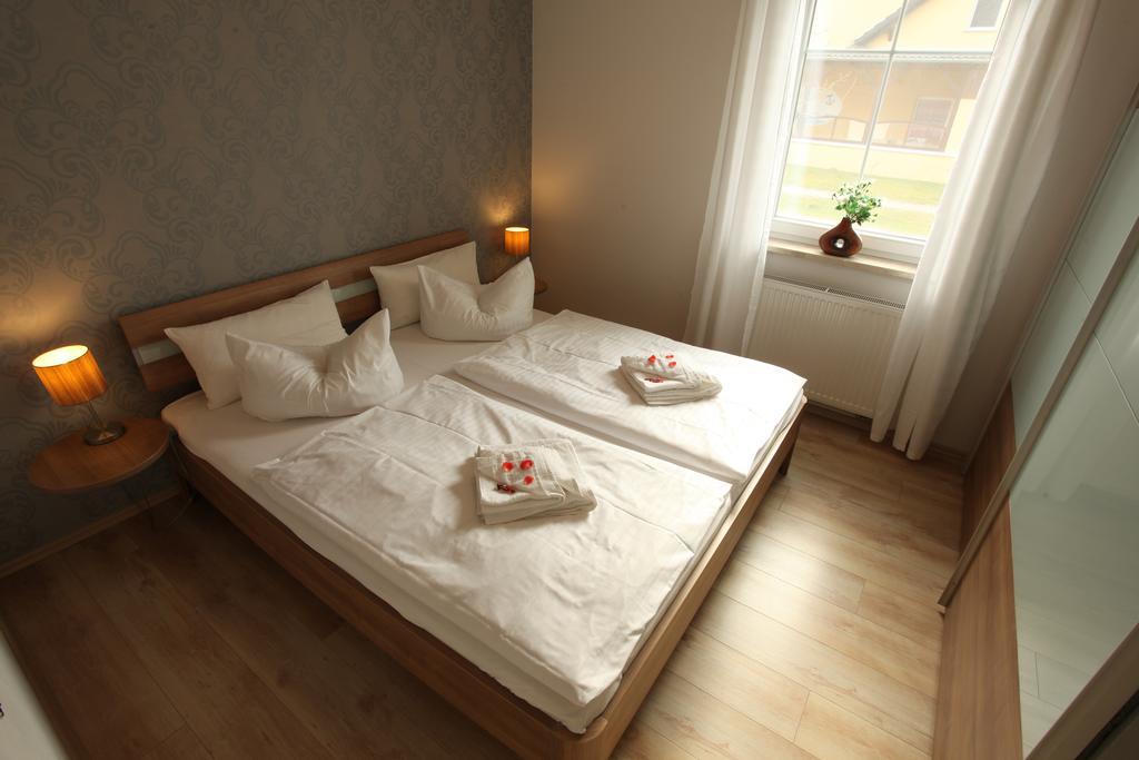 Haus Amo Solem Aparthotel Dierhagen Rum bild